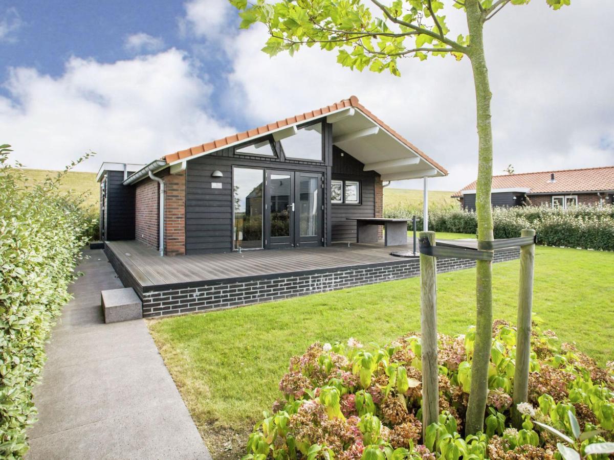 Holiday Home In Kattendijke With Terrace エクステリア 写真